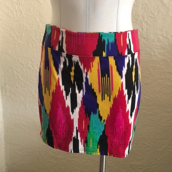 Urban Outfitters silence + noise Ikat Vibrant Yellow Green Red Pink Mini Skirt M - Picture 1 of 6